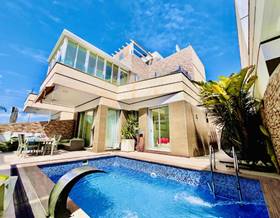 separate house sale rojales by 350,000 eur
