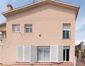 villas for sale in canyelles
