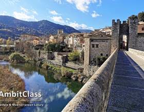 houses for sale in besalu