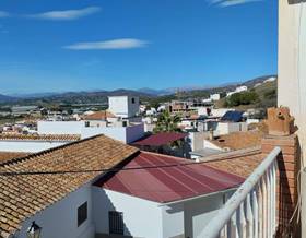 villas for sale in benamocarra