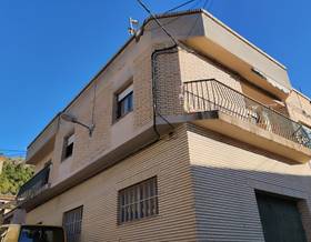 houses for sale in mores