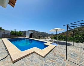 villas for sale in caleta de velez