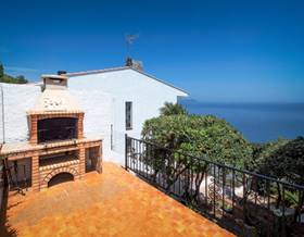 villas for sale in cadaques