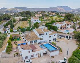 villas for sale in murla