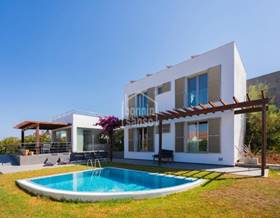 villas for sale in es castell
