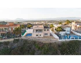 villas for sale in rafal