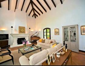 villa rent marbella nueva andalucia - parcelas del golf by 15,000 eur