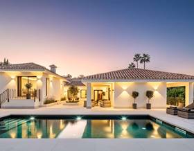 villas for sale in elviria