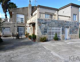 villas for sale in camarles