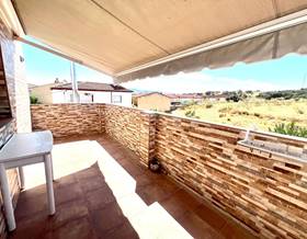 duplex for sale in carcaboso