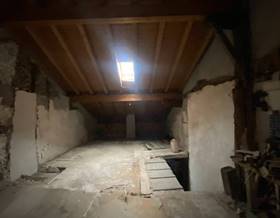 separate house sale larraga centro by 94,000 eur