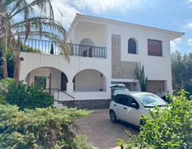 houses for sale in llosa de camacho
