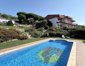 villas for sale in argentona