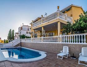 villas for sale in moclinejo