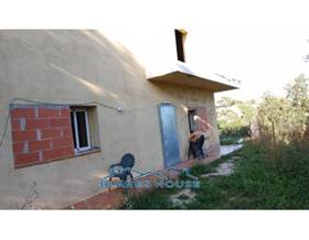 chalet sale maçanet de la selva maçanet de la selva by 80,000 eur