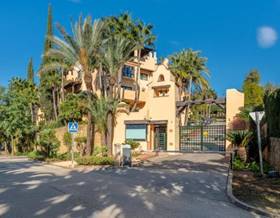 houses for rent in casares