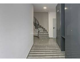 flat sale terrassa by 170,000 eur