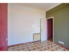 flat sale barcelona by 295,000 eur