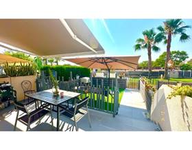 villas for sale in los montesinos