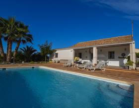 houses for sale in las bayas