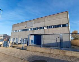 industrial warehouse rent la muela polígono centrovía by 5,500 eur
