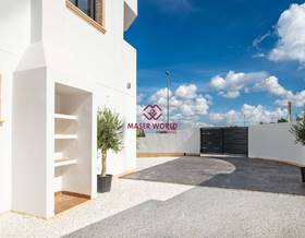 villas for sale in granja de rocamora