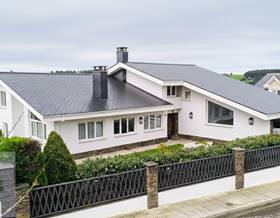 villas for sale in navia