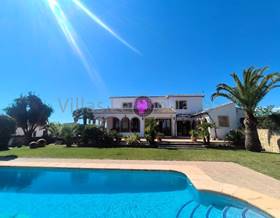 houses for rent in moraira