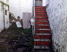 separate house sale casar de caceres by 33,000 eur