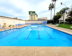 houses for sale in piles