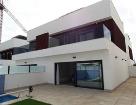 villas for sale in pinar de campoverde