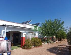 chalet sale montijo by 70,000 eur