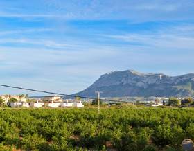 houses for sale in llosa de camacho