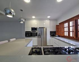 houses for sale in la herradura