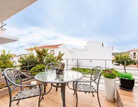 villas for sale in comares