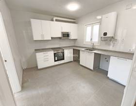 flat sale lleida by 140,000 eur