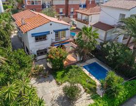 villas for sale in cubelles