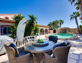 villas for sale in alicante province