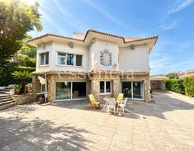 houses for sale in piles