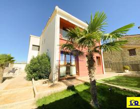 villas for sale in arcas