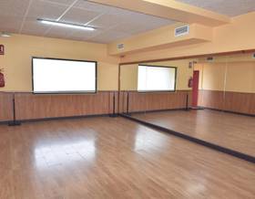 premises for sale in llança