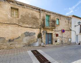 houses for sale in bescano