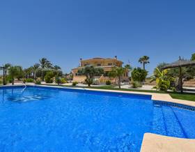 villas for sale in las bayas