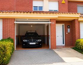 villas for rent in barcelona province
