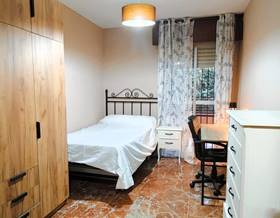 flat rent granada plaza de toros by 1,200 eur