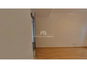 flat sale barcelona by 275,000 eur