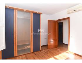 flat sale barcelona by 329,000 eur