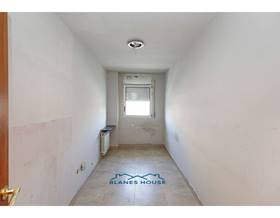 flat sale blanes by 198,000 eur