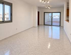 flat sale arrecife by 210,000 eur