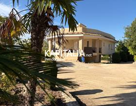 villas for sale in montaverner